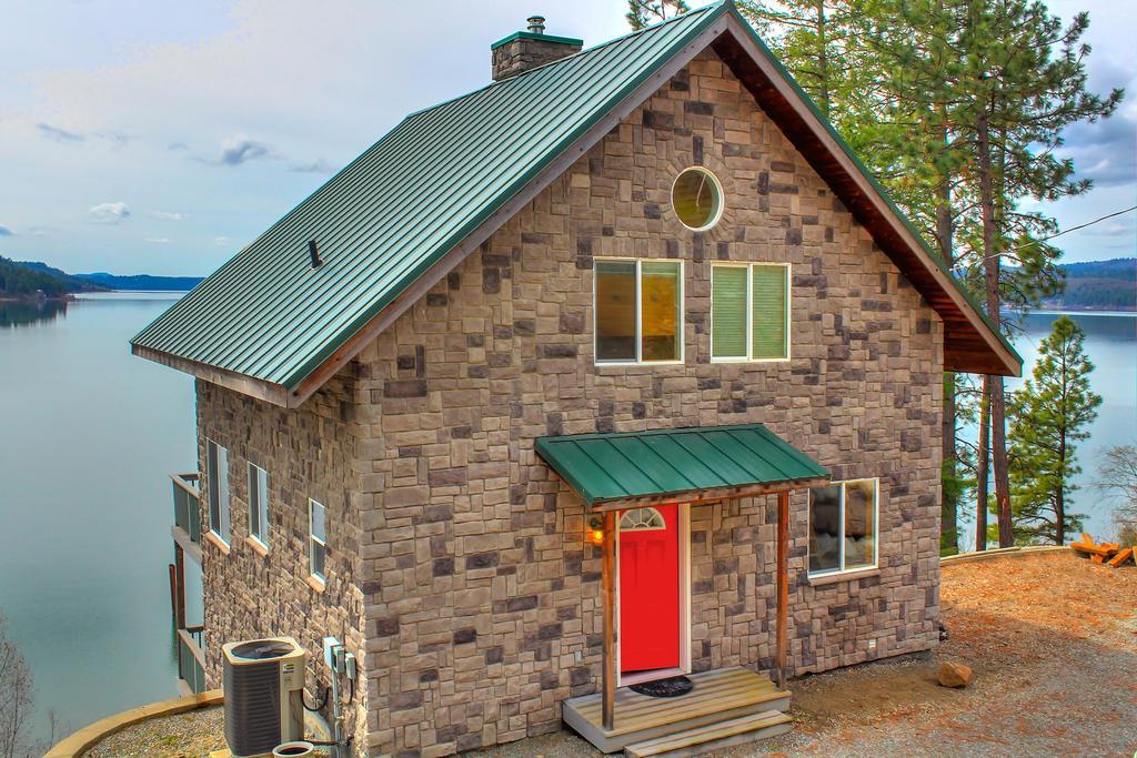 Beautiful Lake Coeur D'Alene Cabin On The Bay Hotel Mica ภายนอก รูปภาพ